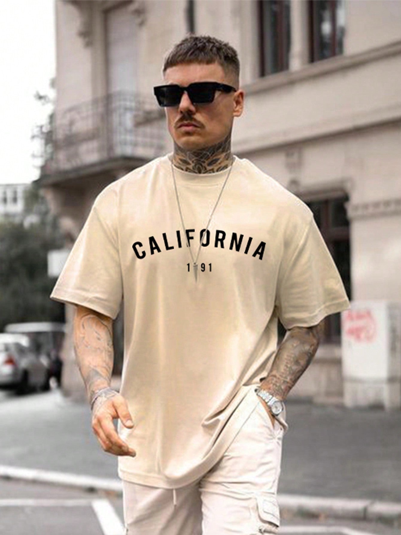 California Graphic Tee